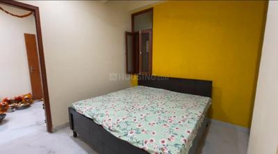 Bedroom Image of 1550 Sq.ft 3 BHK Apartment / Flat for rent in Defence Enclave, Sector 44 Noida for Rs. 35500