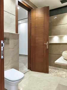 Common Bathroom Image of 2700 Sq.ft 4 BHK Builder Floor for sale in Paramount Luxury Floors Sushant Lok 3 B Block, Sector 57 Gurgaon for Rs. 36500000