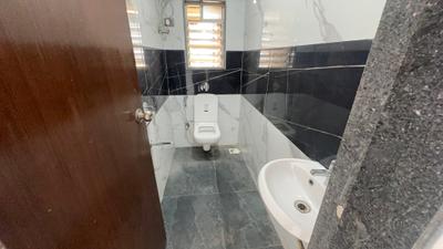Image of 625 Sq.ft 2 BHK Apartment / Flat for sale in Andheri West, Mumbai for Rs. 22400000