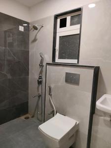 Common Bathroom Image of 860 Sq.ft 2 BHK Apartment / Flat for rent in Jyoti Complex, Goregaon East Mumbai for Rs. 68000