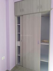 Bedroom Image of 1125 Sq.ft 3 BHK Builder Floor for rent in Chittaranjan Park New Delhi for Rs. 70000