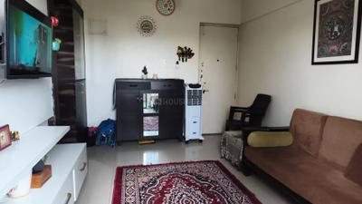Living Room Image of 600 Sq.ft 1 BHK Apartment / Flat for sale in Magarpatta Heliconia, Hadapsar Pune for Rs. 8300000