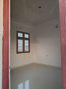 Bedroom Image of 861 Sq.ft 2 BHK Builder Floor for rent in Zeta I Greater Noida for Rs. 15000