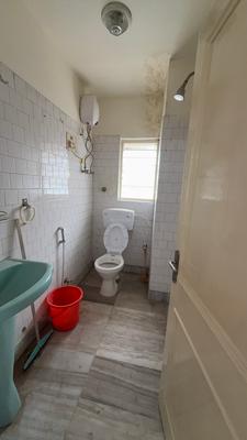 Image of 1050 Sq.ft 2 BHK Apartment / Flat for rent in Kalighat, Kolkata for Rs. 50000