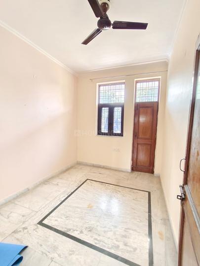Mullahera, Sector 22 Bedroom 1
