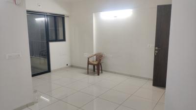 Living Room Image of 1228 Sq.ft 2 BHK Apartment / Flat for sale in Sun Atmosphere, Shela Ahmedabad for Rs. 6000000