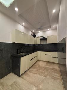 Image of 900 Sq.ft 2 BHK Builder Floor for rent in Ramesh Nagar, New Delhi for Rs. 40000
