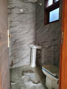 Common Bathroom Image of 1400 Sq.ft 4 BHK Builder Floor for sale in Khanpur New Delhi for Rs. 10000000