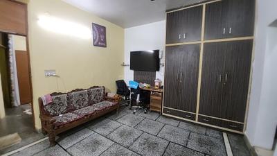Bedroom Image of 774 Sq.ft 4 BHK Independent House for sale in Ashok Vihar Phase 1 Gurgaon for Rs. 13000000