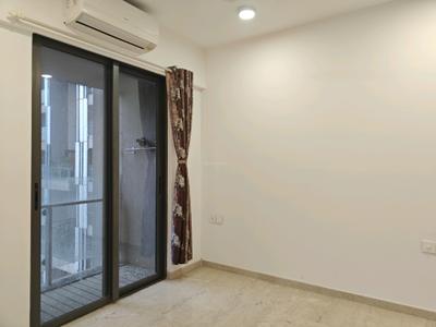 Bedroom Image of 650 Sq.ft 2 BHK Apartment / Flat for sale in Lodha New Cuffe Parade, Sion Mumbai for Rs. 26000000