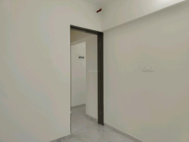 Evershine Amavi 303 Main Image 1