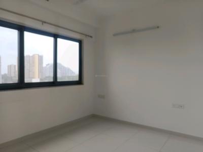Bedroom Image of 1000 Sq.ft 2 BHK Apartment / Flat for sale in Amanora Gold Towers, Hadapsar Pune for Rs. 11000000