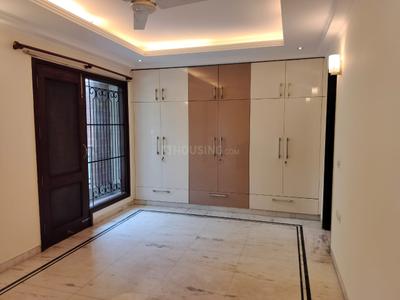Bedroom Image of 2200 Sq.ft 4 BHK Builder Floor for rent in Green Park, Green Park Extension New Delhi for Rs. 175000