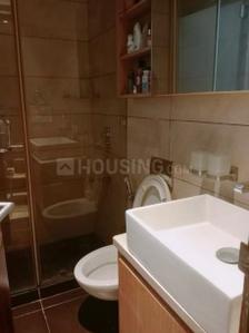 Bathroom Image of 1600 Sq.ft 3 BHK Apartment / Flat for rent in Classic Apartment, Sector 12 Dwarka New Delhi for Rs. 60000