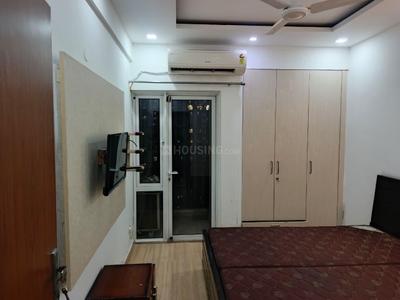 Bedroom Image of 1685 Sq.ft 3 BHK Apartment / Flat for sale in DLF Capital Greens Phase 1 And 2, Karampura New Delhi for Rs. 30000000