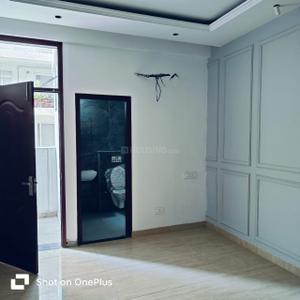 Bedroom Image of 1350 Sq.ft 3 BHK Builder Floor for sale in Crystal Homes Phase II, Dhakoli Zirakpur for Rs. 6490000