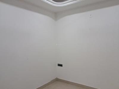 Bedroom Image of 1250 Sq.ft 3 BHK Apartment / Flat for sale in JMD Siddhi Vinayak, Sector 73 Noida for Rs. 6500000