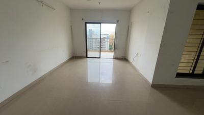 Living Room Image of 1100 Sq.ft 2 BHK Apartment / Flat for rent in Kalpataru Splendour, Wakad Pune for Rs. 31000