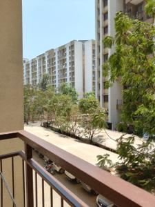 Balcony Image of 985 Sq.ft 2 BHK Apartment / Flat for sale in Kalpataru Serenity, Hadapsar Pune for Rs. 7500000