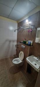 Bathroom Image of 1200 Sq.ft 2 BHK Apartment / Flat for rent in Poorvi Airavatha, Talaghattapura Bengaluru for Rs. 40000