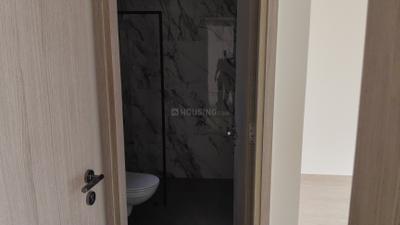 Image of 900 Sq.ft 2 BHK Apartment / Flat for rent in Santacruz West, Mumbai for Rs. 175000
