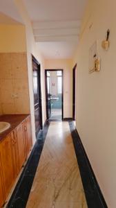 Image of 1950 Sq.ft 3 BHK Apartment / Flat for rent in Mahagun Mansion Phase 1 and 2, Indirapuram, Ghaziabad for Rs. 39000