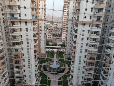 Image of 1950 Sq.ft 3 BHK Apartment / Flat for sale in Ramprastha Pearl Court, Vaishali, Ghaziabad for Rs. 27500000