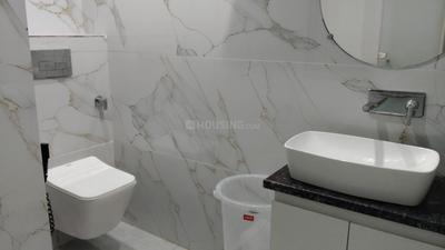Bathroom Image of Hotel amar palace in Sector 22, Faridabad