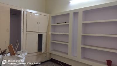 Bedroom Image of 900 Sq.ft 2 BHK Builder Floor for rent in Rajajipuram Lucknow for Rs. 10000