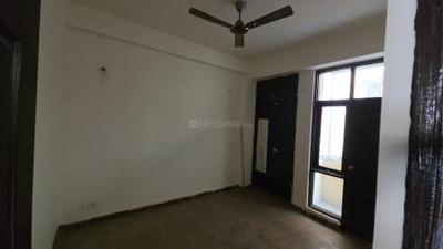 Bedroom Image of 1100 Sq.ft 3 BHK Builder Floor for rent in Aditya World City Residential Plots, Bamheta Village Ghaziabad for Rs. 16000