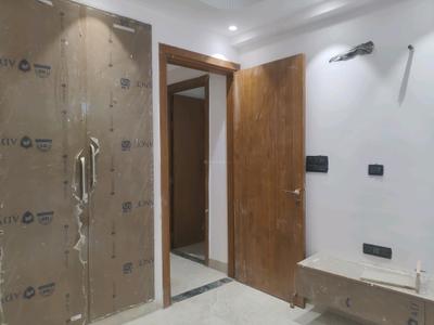 Bedroom Image of 1305 Sq.ft 3 BHK Builder Floor for sale in Ridhi Luxury Floors, Green Field Colony Faridabad for Rs. 14000000