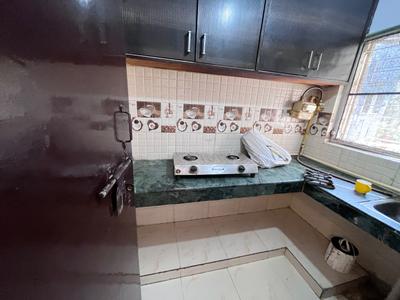 Kitchen Image of 1200 Sq.ft 1 BHK Builder Floor for rent in Mayur Vihar II New Delhi for Rs. 23000
