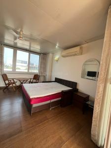 Bedroom Image of 1500 Sq.ft 1 RK Builder Floor for rent in Defence Colony New Delhi for Rs. 72000