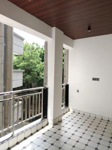 Bedroom One Image of 2000 Sq.ft 4 BHK Apartment / Flat for sale in Ashwaryam Apartments, Sector 4 Dwarka New Delhi for Rs. 42100000