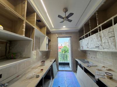 Kitchen Image of 1450 Sq.ft 3 BHK Builder Floor for sale in Mukherjee Nagar New Delhi for Rs. 33500000