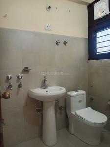 Bathroom Image of 1250 Sq.ft 3 BHK Apartment / Flat for sale in Housefed Flats, Sector 79 Mohali for Rs. 14000000