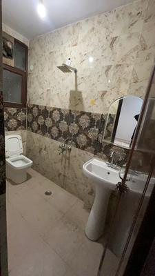 Image of 1200 Sq.ft 2 BHK Builder Floor for rent in Palam Vihar Extension, Gurgaon for Rs. 20000