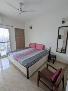 Bedroom Image of 623 Sq.ft 2 BHK Apartment / Flat for rent in Gaur City 7th Avenue, Noida Extension Greater Noida for Rs. 32000