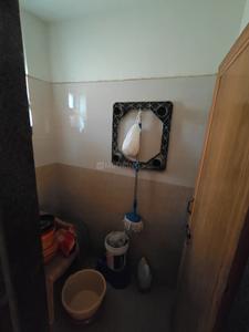 Bathroom Image of 1317 Sq.ft 3 BHK Apartment / Flat for sale in Rajubhai Ravajibhai Desai Siddhi Vinayak Green, Laskana Surat for Rs. 4200000
