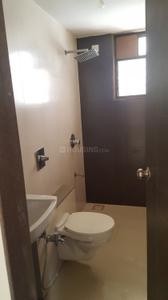 Bathroom Image of 2500 Sq.ft 4 BHK Independent House for rent in Bakrol Anand for Rs. 40000