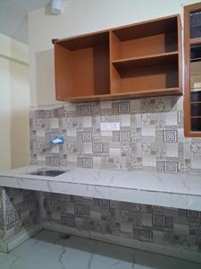 Kitchen Image of 540 Sq.ft 1 BHK Apartment / Flat for rent in Sector 73 Noida for Rs. 11000