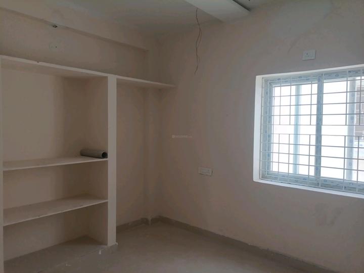 Queen plaza Bedroom 1