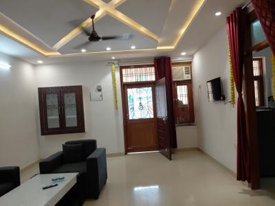Living Room Image of 1250 Sq.ft 2 BHK Independent House for rent in Gomti Nagar Extension Lucknow for Rs. 25000
