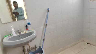 Bathroom Image of 710 Sq.ft 1 BHK Apartment / Flat for sale in Excel Park, Airoli Navi Mumbai for Rs. 10800000