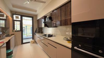 Kitchen Image of 2900 Sq.ft 4 BHK Villa for rent in DLF Independent Floors At Dlf City Phase III, DLF Phase 3 Gurgaon for Rs. 105000