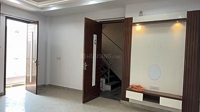 Living Room Image of 785 Sq.ft 2 BHK Builder Floor for rent in Sector 8 Rohini New Delhi for Rs. 28500