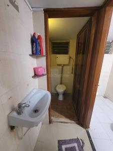 Bathroom Image of 2600 Sq.ft 2 BHK Builder Floor for rent in Sadashiv Nagar Belagavi for Rs. 15000