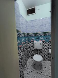Bathroom Image of 800 Sq.ft 2 BHK Apartment / Flat for rent in Digha Patna for Rs. 8000