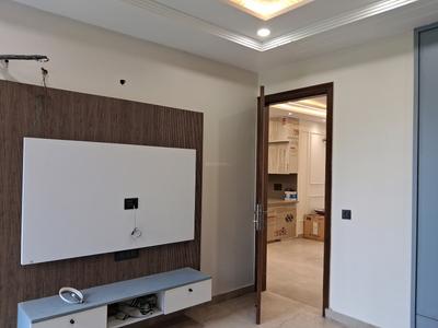 Bedroom Image of 1800 Sq.ft 3 BHK Builder Floor for sale in Paschim Vihar New Delhi for Rs. 37500000