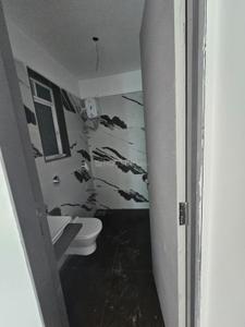 Bathroom Image of 530 Sq.ft 1 BHK Apartment / Flat for rent in The Meridian Towers, Ghatkopar West Mumbai for Rs. 48000